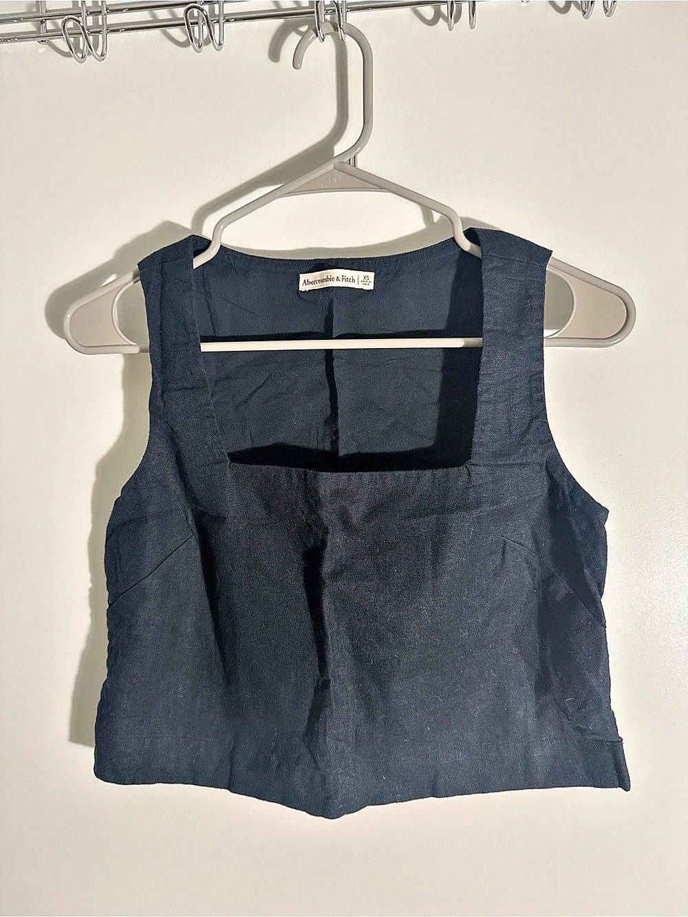 Abercrombie Sleeveless Cropped Top in Blue Like New